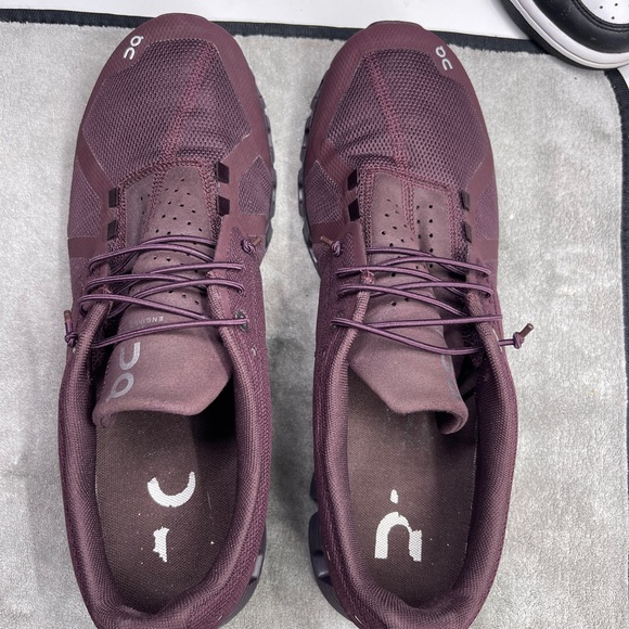On Cloud Monochrome Shoes Size 11.5 Men's Color: Mulberry - Picture 5 of 11